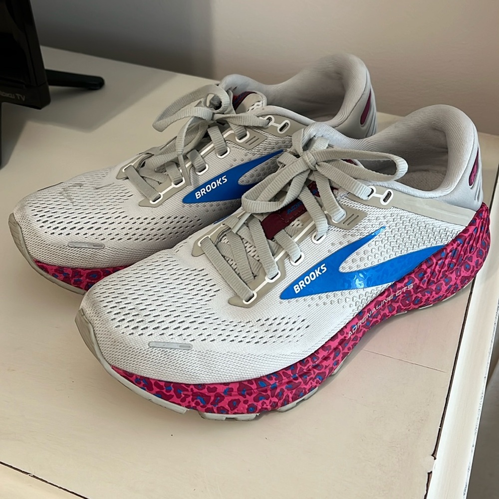 Brooks Adrenaline GTS